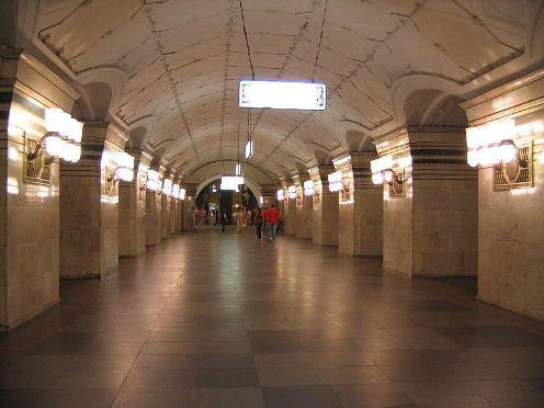 Luzhniki, metro stanice 