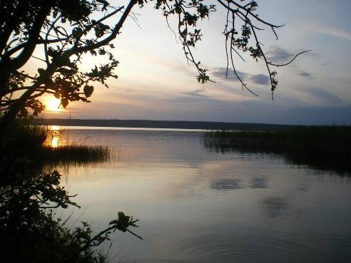 Jezero Lembolovskoe na Karelovom tjesnacu